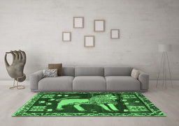 Machine Washable Animal Emerald Green Traditional Area Rugs in a Living Room,, wshtr2374emgrn