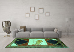 Machine Washable Animal Turquoise Traditional Area Rugs in a Living Room,, wshtr2376turq