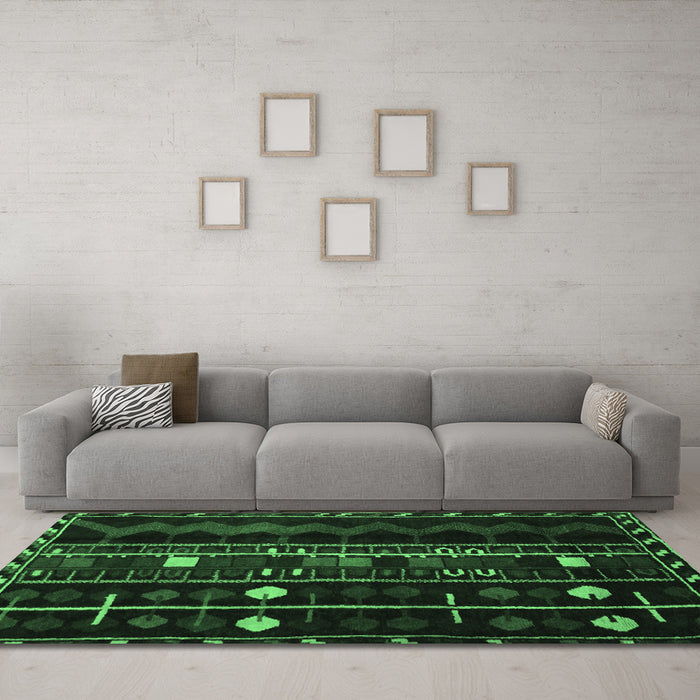 Machine Washable Southwestern Emerald Green Country Area Rugs in a Living Room,, wshtr2387emgrn