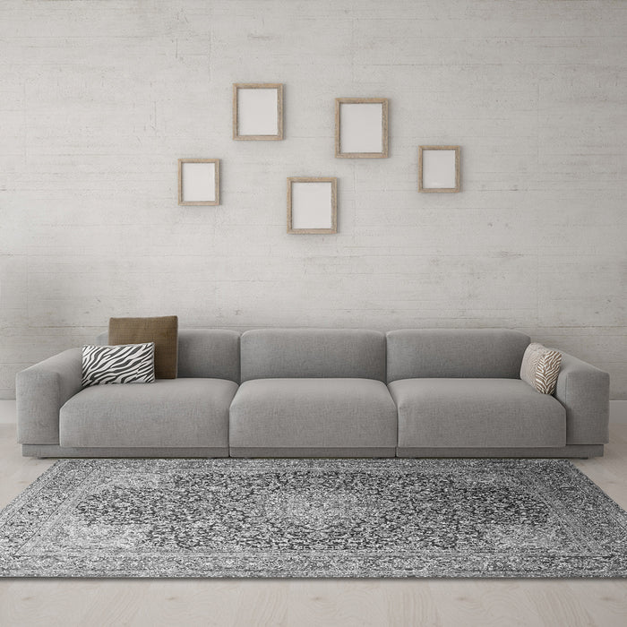 Machine Washable Medallion Gray Traditional Rug in a Living Room,, wshtr238gry