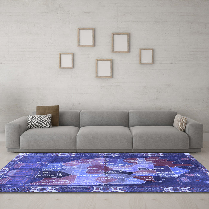 Machine Washable Persian Blue Traditional Rug in a Living Room, wshtr2390blu