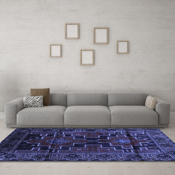 Machine Washable Persian Blue Traditional Rug in a Living Room, wshtr2403blu