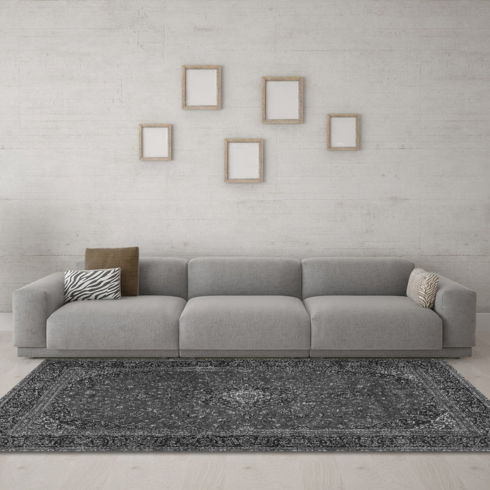 Machine Washable Persian Gray Traditional Rug in a Living Room,, wshtr2406gry