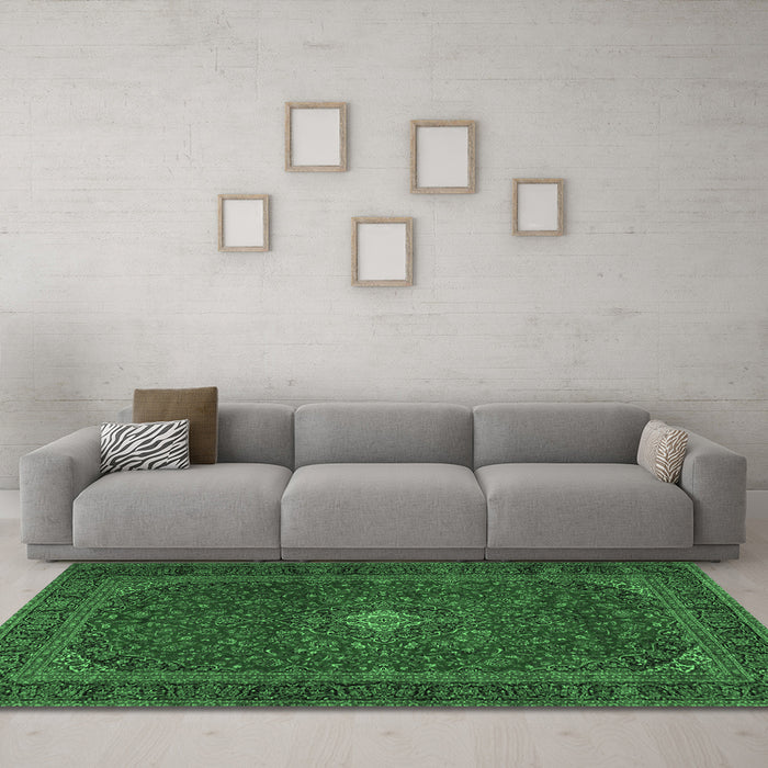 Machine Washable Persian Emerald Green Traditional Area Rugs in a Living Room,, wshtr2406emgrn