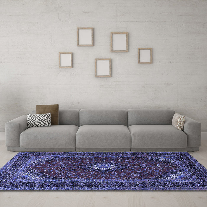 Machine Washable Medallion Blue Traditional Rug in a Living Room, wshtr2408blu