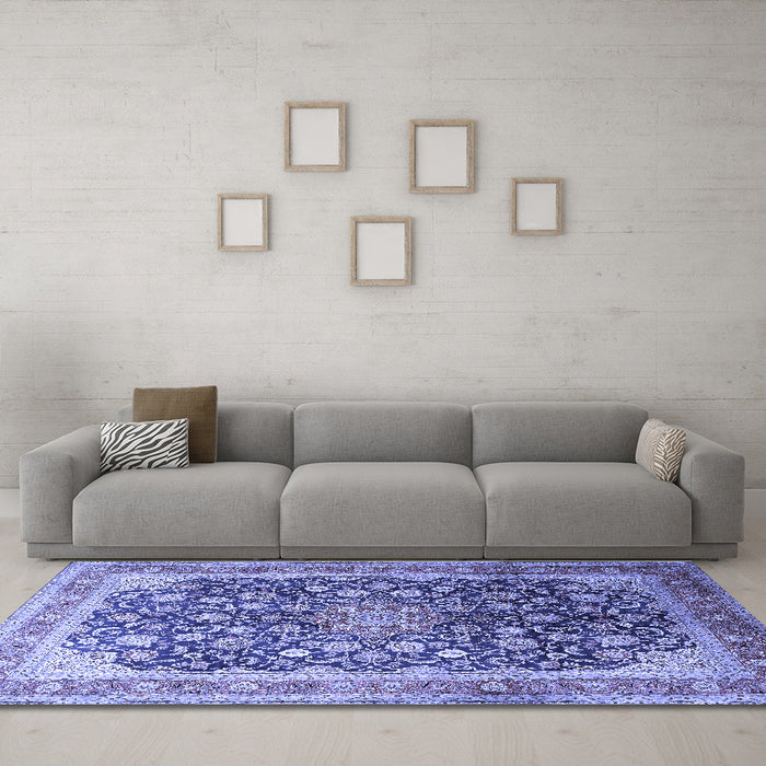 Machine Washable Medallion Blue Traditional Rug in a Living Room, wshtr240blu