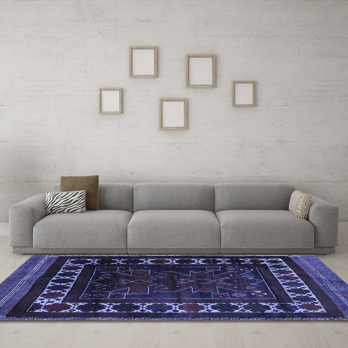Machine Washable Persian Blue Traditional Rug in a Living Room, wshtr2414blu