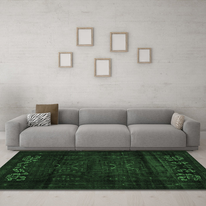 Machine Washable Persian Emerald Green Traditional Area Rugs in a Living Room,, wshtr2415emgrn
