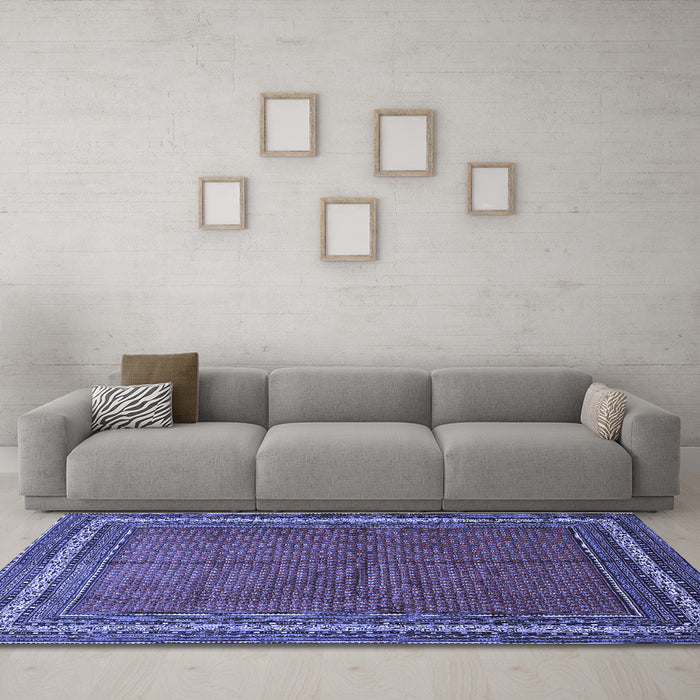 Machine Washable Persian Blue Traditional Rug in a Living Room, wshtr2418blu