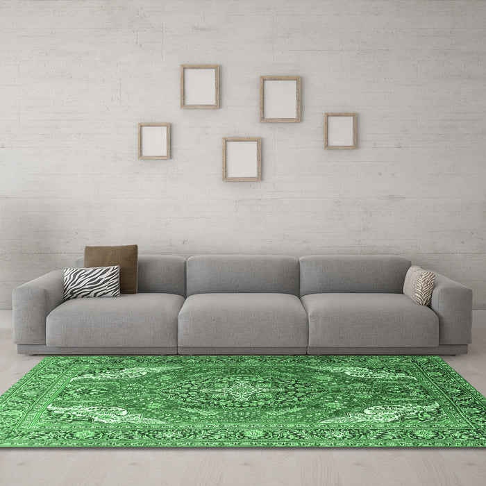Machine Washable Persian Emerald Green Traditional Area Rugs in a Living Room,, wshtr241emgrn