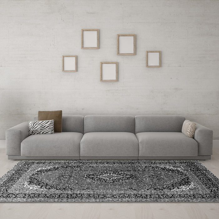 Machine Washable Medallion Gray Traditional Rug in a Living Room,, wshtr242gry