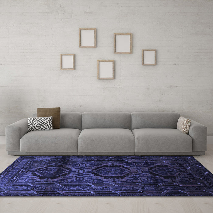 Machine Washable Persian Blue Traditional Rug in a Living Room, wshtr2439blu