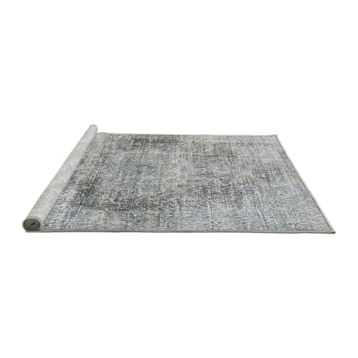 Sideview of Machine Washable Traditional Gainsboro Gray Rug, wshtr2449