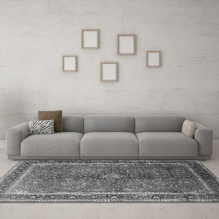 Machine Washable Medallion Gray Traditional Rug in a Living Room,, wshtr244gry