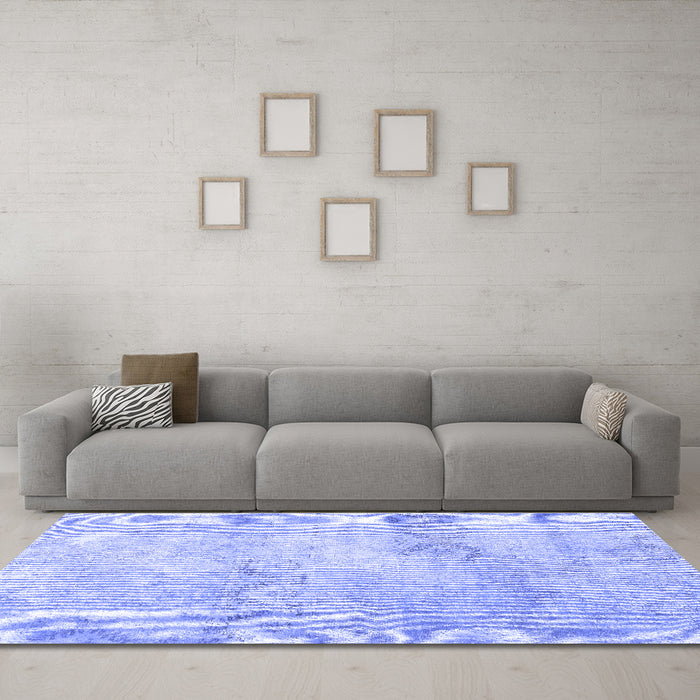 Machine Washable Persian Blue Traditional Rug in a Living Room, wshtr2450blu