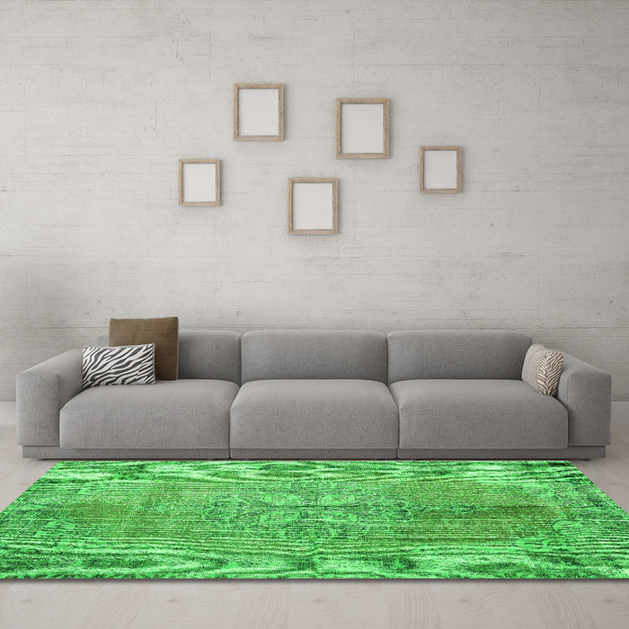 Machine Washable Persian Green Traditional Area Rugs in a Living Room,, wshtr2451grn