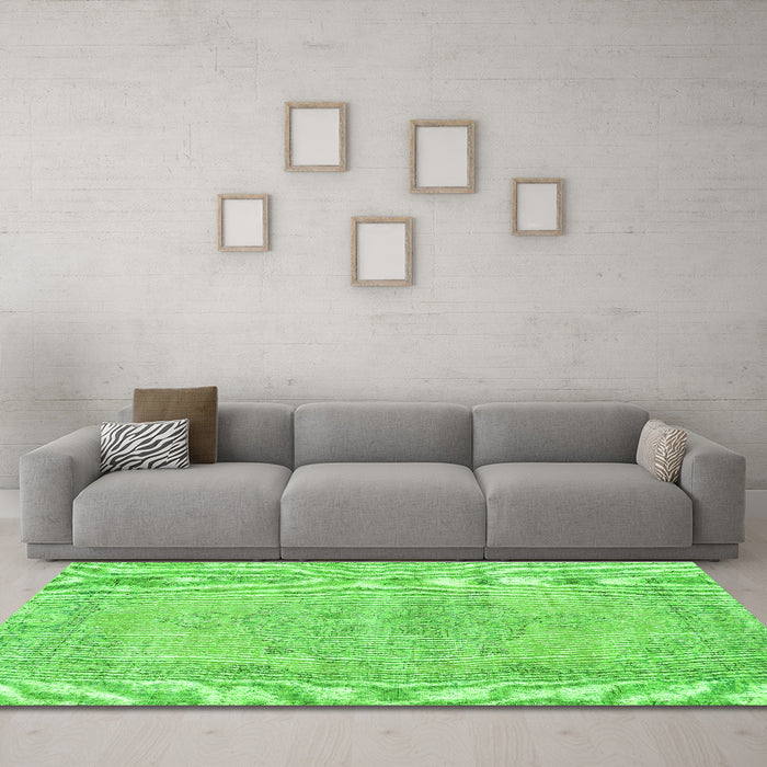 Machine Washable Persian Green Traditional Area Rugs in a Living Room,, wshtr2453grn