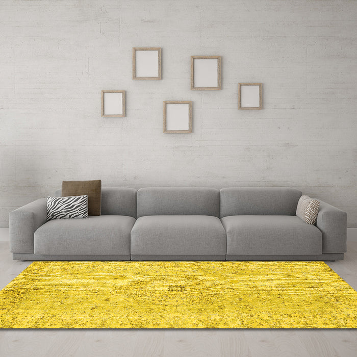 Machine Washable Persian Yellow Traditional Rug in a Living Room, wshtr2457yw