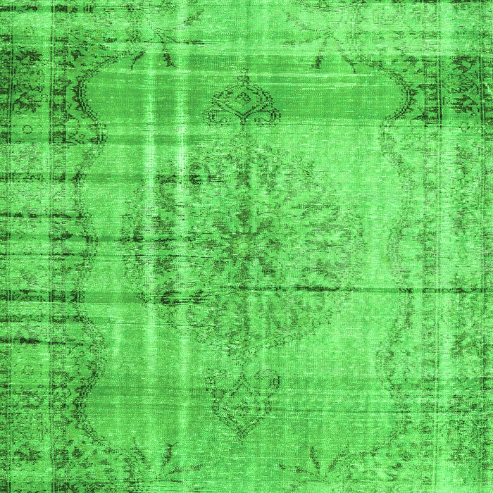 Serging Thickness of Machine Washable Persian Green Traditional Area Rugs, wshtr2463grn