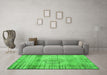 Machine Washable Persian Green Traditional Area Rugs in a Living Room,, wshtr2463grn