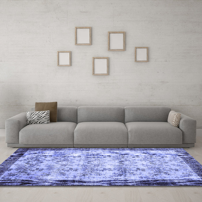 Machine Washable Persian Blue Traditional Rug in a Living Room, wshtr2466blu