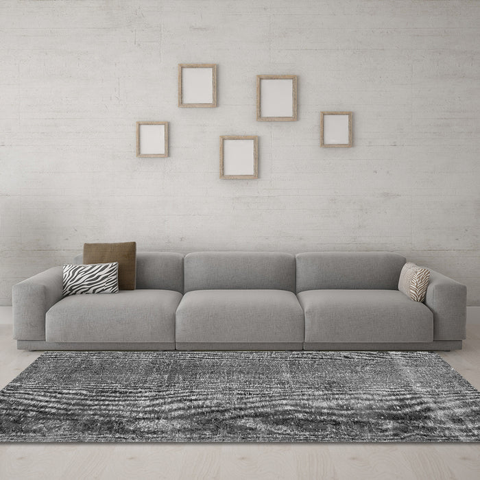 Machine Washable Persian Gray Traditional Rug in a Living Room,, wshtr2469gry