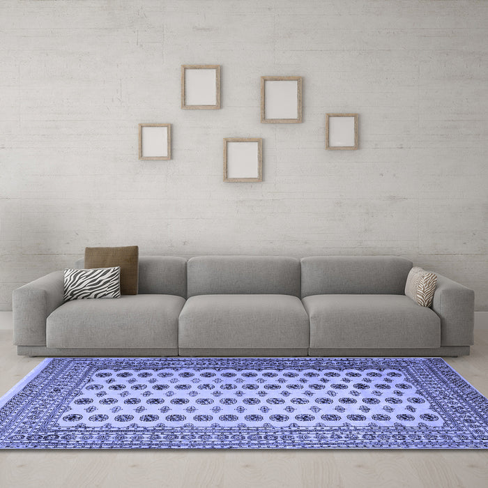 Machine Washable Persian Blue Traditional Rug in a Living Room, wshtr2470blu