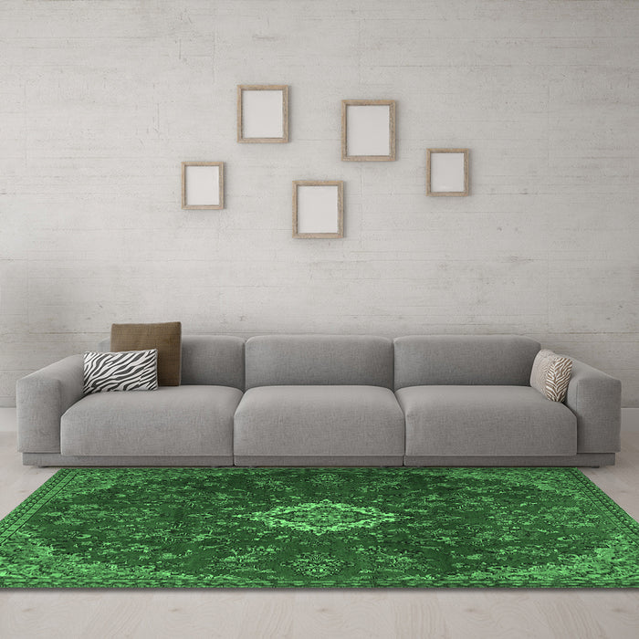 Machine Washable Persian Emerald Green Traditional Area Rugs in a Living Room,, wshtr2484emgrn