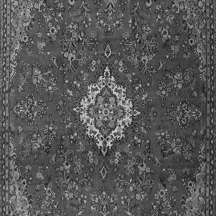 Serging Thickness of Machine Washable Persian Gray Traditional Rug, wshtr2484gry