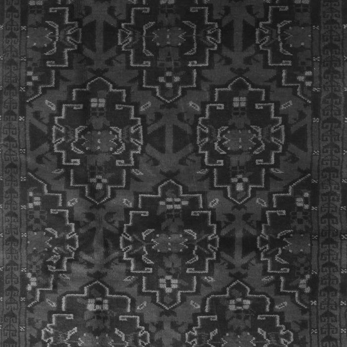 Serging Thickness of Machine Washable Persian Gray Traditional Rug, wshtr2486gry