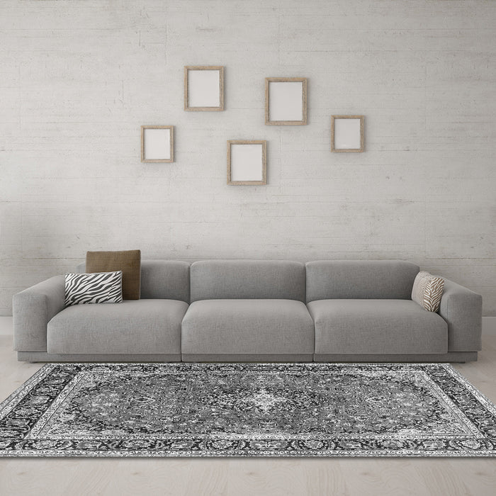 Machine Washable Medallion Gray Traditional Rug in a Living Room,, wshtr2488gry
