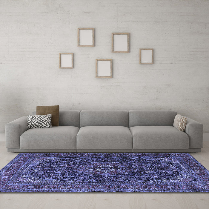 Machine Washable Medallion Blue Traditional Rug in a Living Room, wshtr2491blu