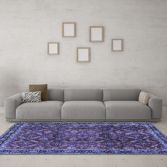 Machine Washable Persian Blue Traditional Rug in a Living Room, wshtr2492blu