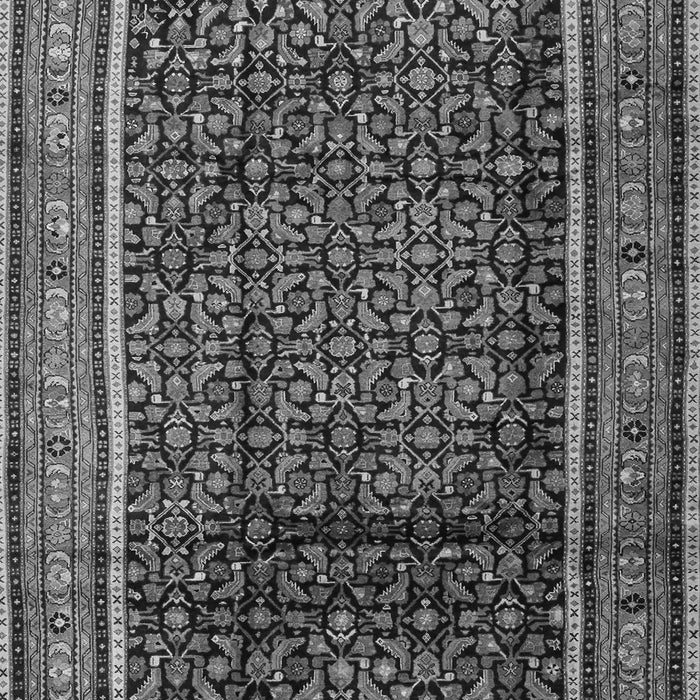 Serging Thickness of Machine Washable Persian Gray Traditional Rug, wshtr2493gry