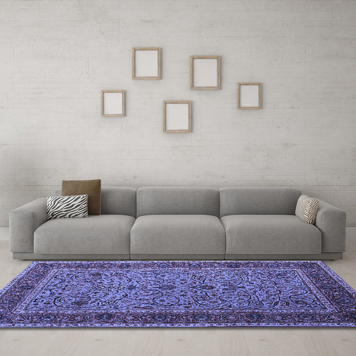 Machine Washable Persian Blue Traditional Rug in a Living Room, wshtr24blu