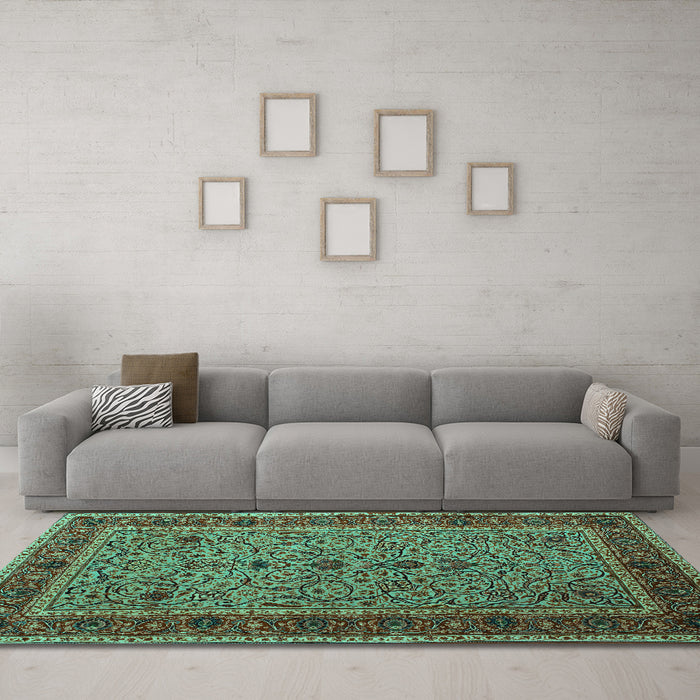 Machine Washable Persian Turquoise Traditional Area Rugs in a Living Room,, wshtr24turq