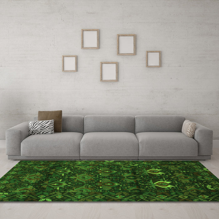 Machine Washable Persian Green Traditional Area Rugs in a Living Room,, wshtr2502grn