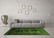 Machine Washable Persian Green Traditional Area Rugs in a Living Room,, wshtr2503grn