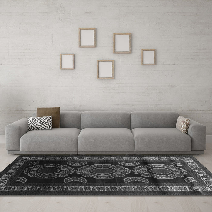 Machine Washable Persian Gray Traditional Rug in a Living Room,, wshtr2508gry