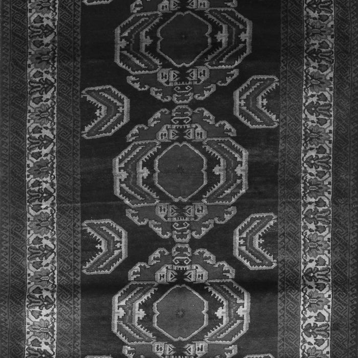 Serging Thickness of Machine Washable Persian Gray Traditional Rug, wshtr2508gry