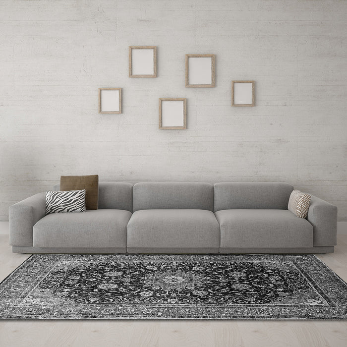 Machine Washable Medallion Gray Traditional Rug in a Living Room,, wshtr250gry