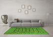 Machine Washable Persian Green Traditional Area Rugs in a Living Room,, wshtr2510grn