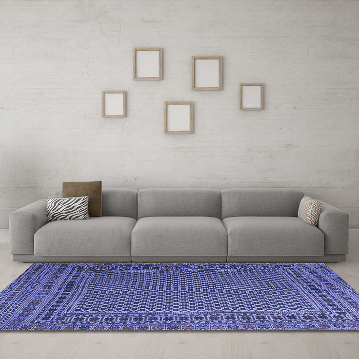 Machine Washable Persian Blue Traditional Rug in a Living Room, wshtr2511blu