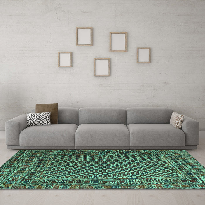 Machine Washable Persian Turquoise Traditional Area Rugs in a Living Room,, wshtr2511turq