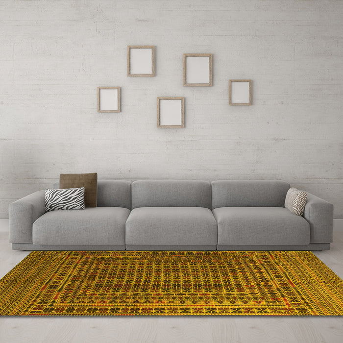 Machine Washable Persian Yellow Traditional Rug in a Living Room, wshtr2512yw