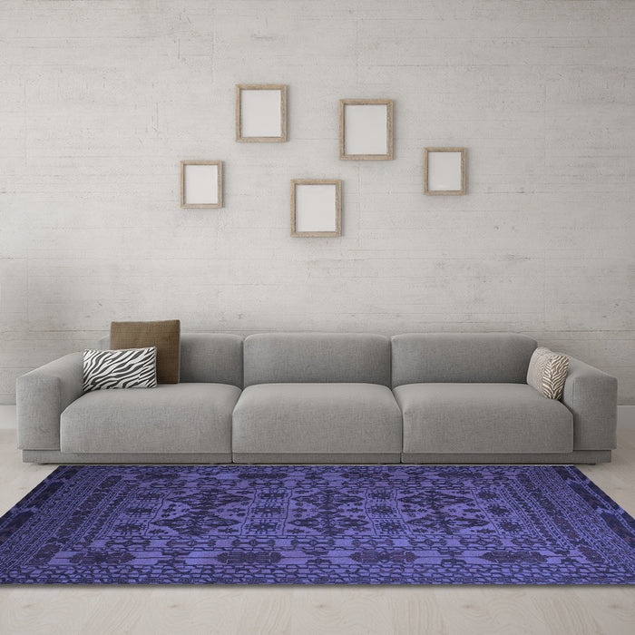 Machine Washable Persian Blue Traditional Rug in a Living Room, wshtr2516blu