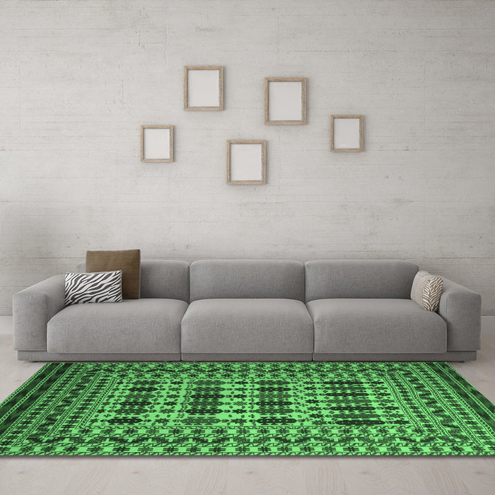 Machine Washable Southwestern Emerald Green Country Area Rugs in a Living Room,, wshtr2519emgrn