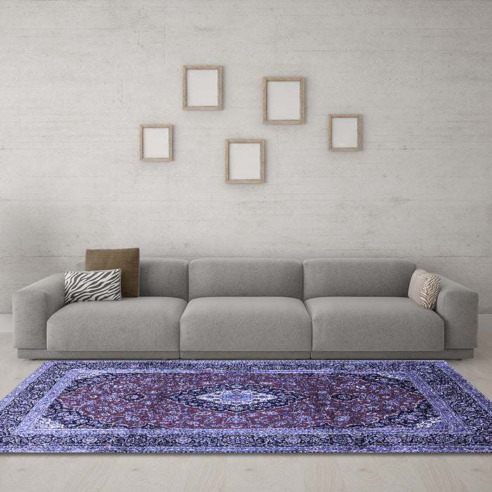 Machine Washable Medallion Blue Traditional Rug in a Living Room, wshtr251blu