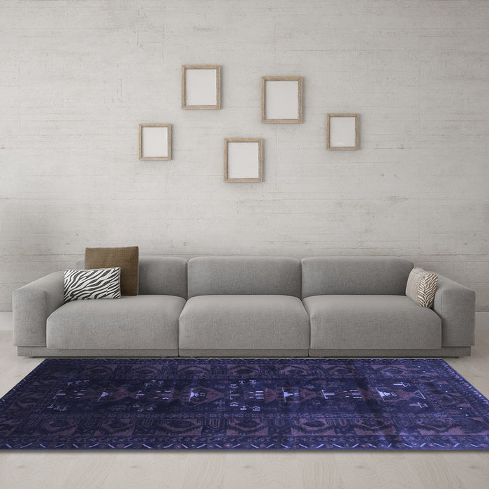Machine Washable Persian Blue Traditional Rug in a Living Room, wshtr2520blu