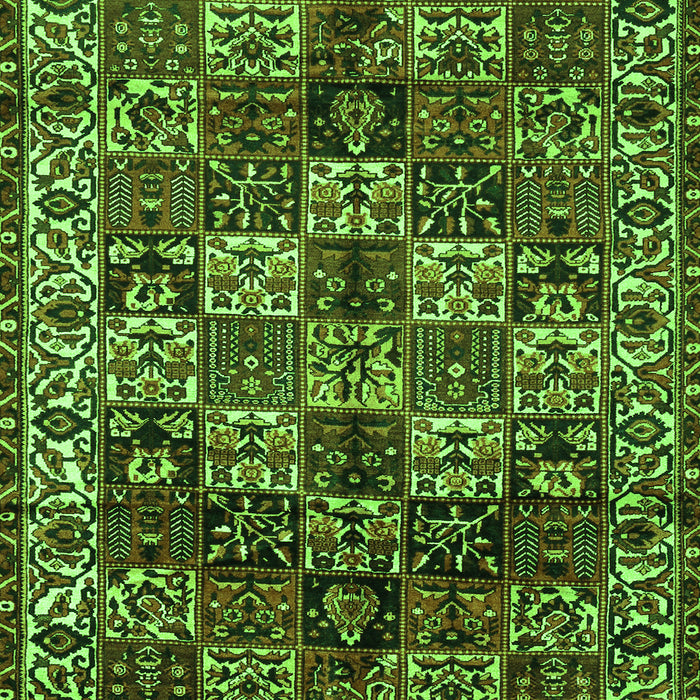 Serging Thickness of Machine Washable Persian Green Traditional Area Rugs, wshtr2523grn